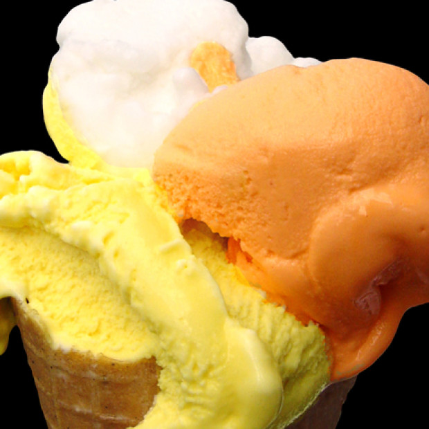 Gelato ai Gusti Assortiti di Frutta